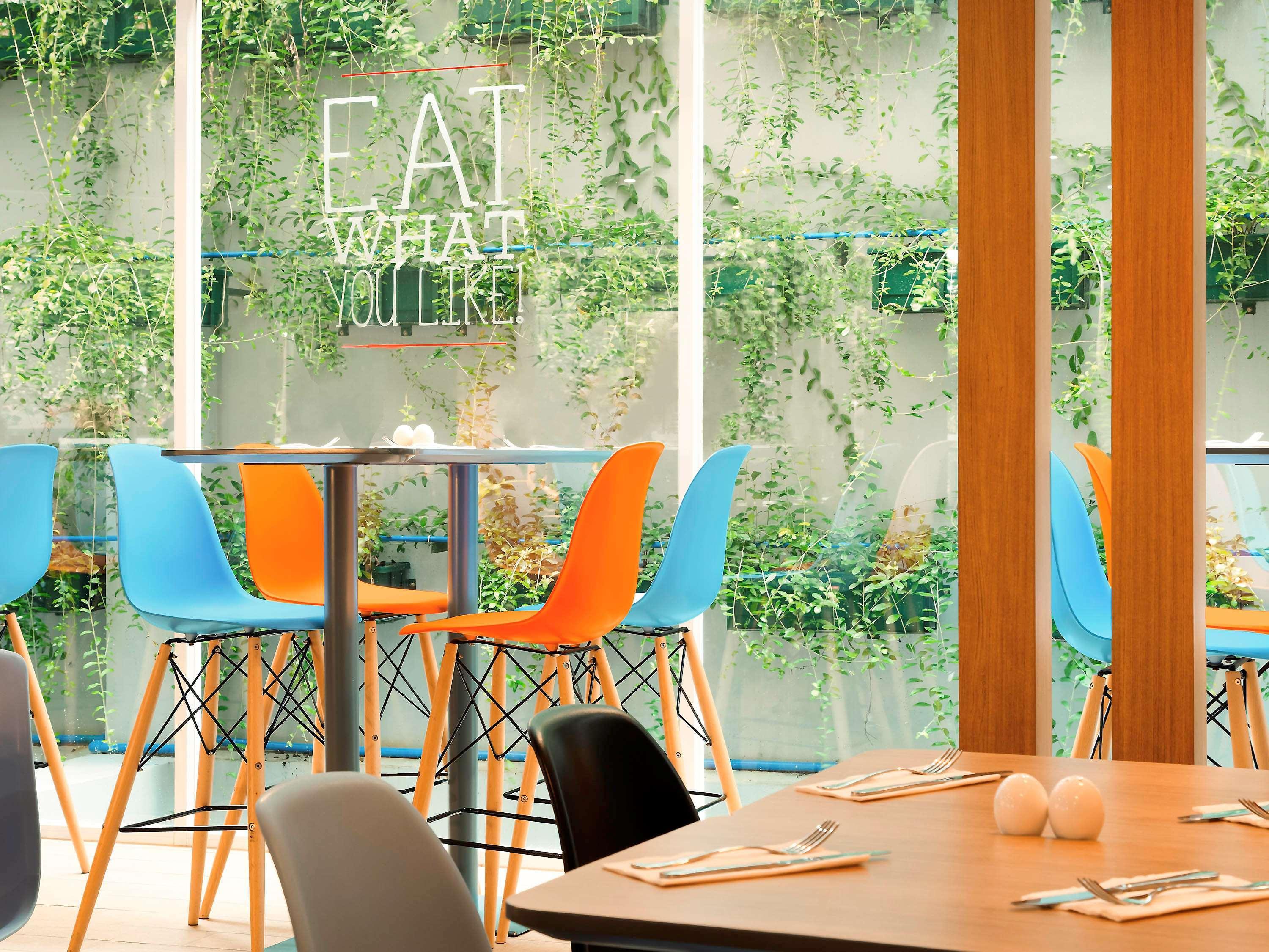 Готель Ibis Bandung Pasteur Екстер'єр фото